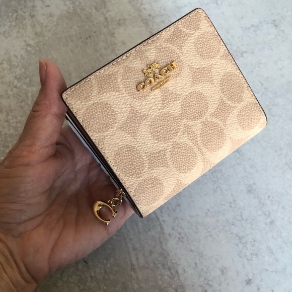 Coach Snap Wallet Signature Coated Canvas Sand Chalk - Picture 2 of 9